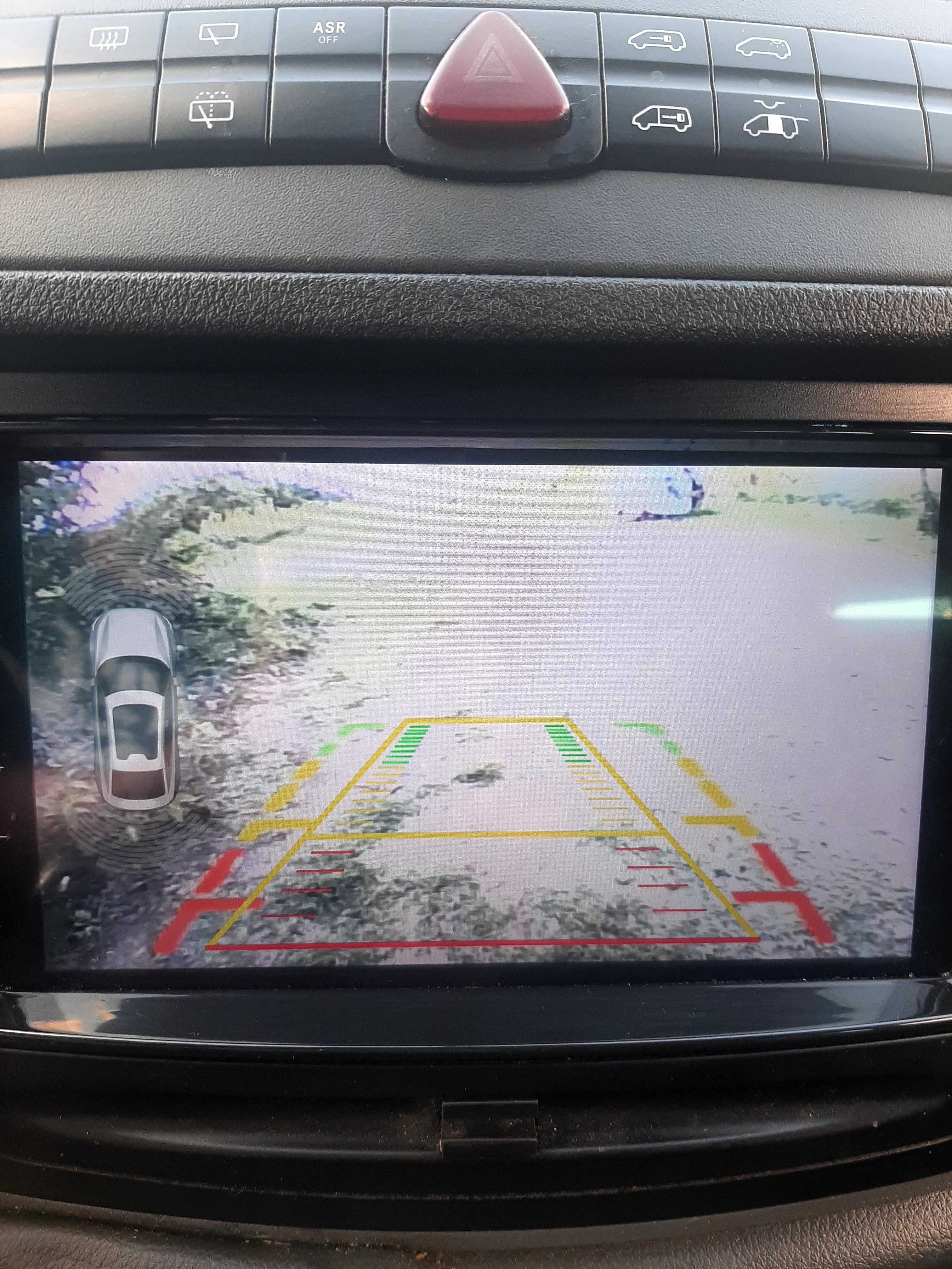 Продавам Mercedes Vito111 CDI 8+1