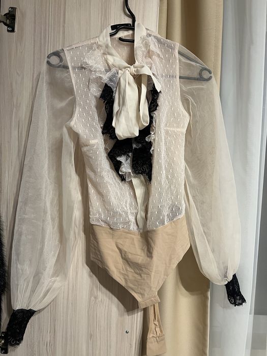 Боди/риза на Avin