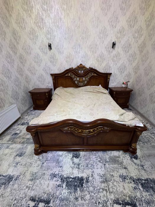 спальный гарнитур Дубайский в идеальном состоянии