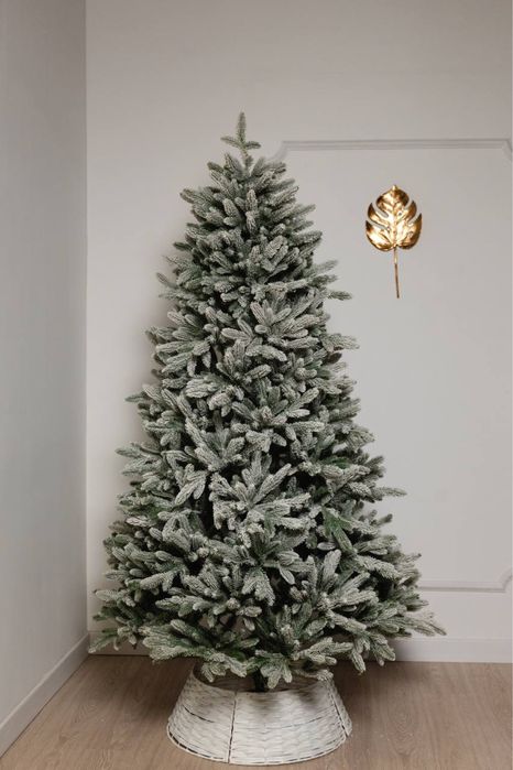 Заснеженная Ёлка 210/240 см.