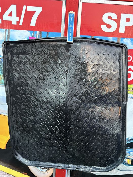Tavite portbagaj din cauciuc pentru Skoda Superb 3 si Renault Fluence