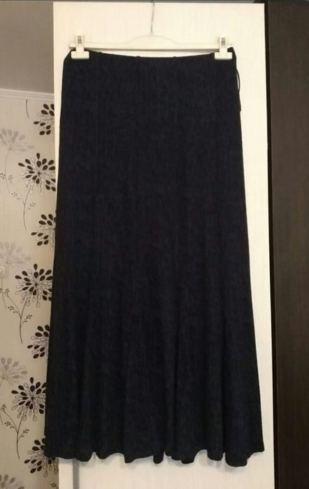 Продам женскую юбку