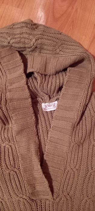 Pulouver damă gluga