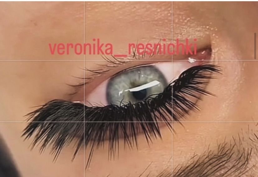 Наращивание ресничек  5500