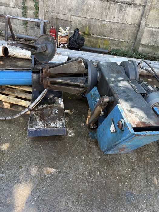 Presa dejantat anvelope camioane