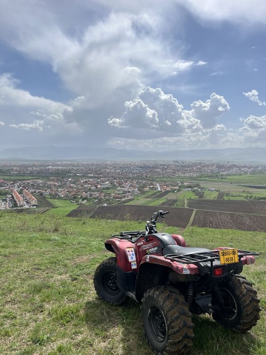 Vând sau schimb ATV Yamaha Grizzly 550 FI 2012