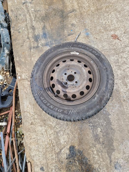 Anvelope dunlop 185/65/14 dot 2024