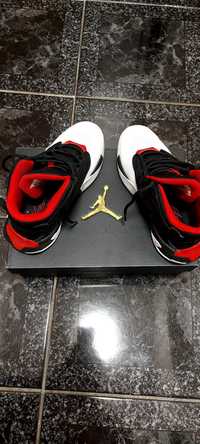 Jordan Max Aura 4 marimea 36