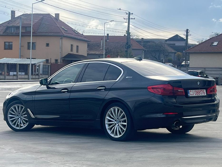 Vand BMW seria 5 g30 plug-in hubrid.