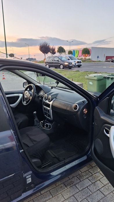 Vând Dacia 1.5 DcI euro 4 Facelift Laureate