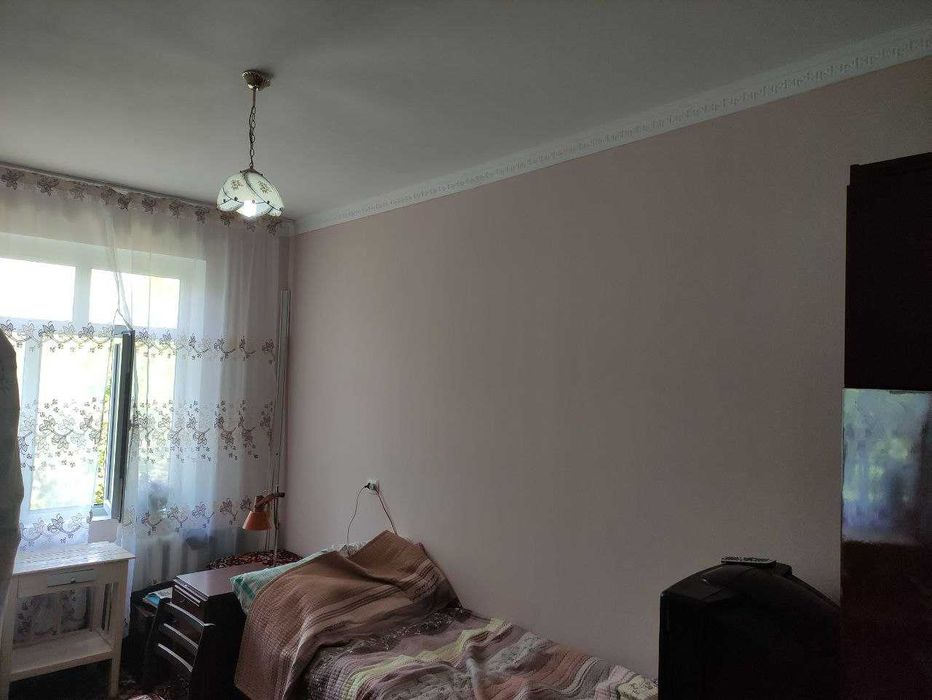 Срочно! 5-комнатная квартира 100м², Мирзо-Улугбек, рядом Эко базар(МА)