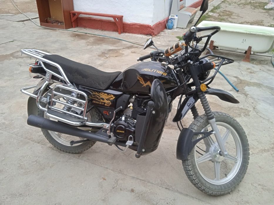 Мотоцикл Желмая 300куп 6 скорос болары 500 000