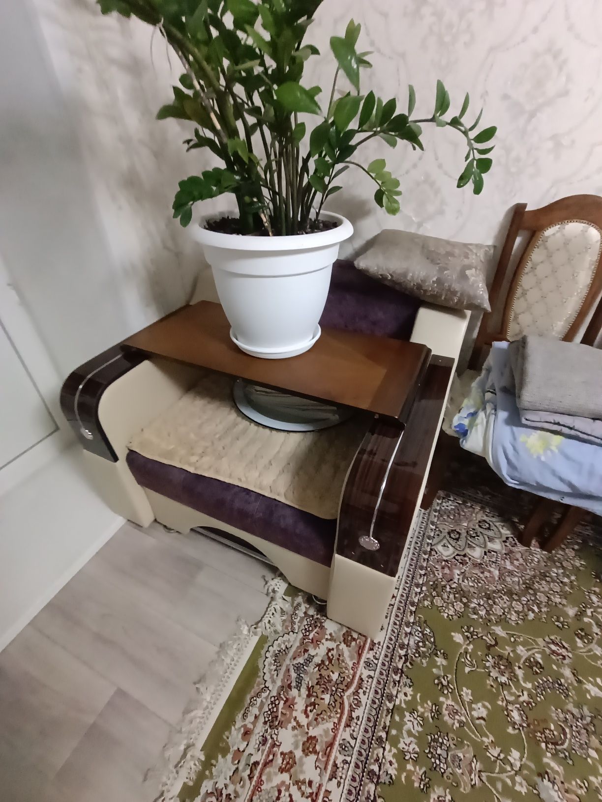 Продам диван раскладной 3 секции