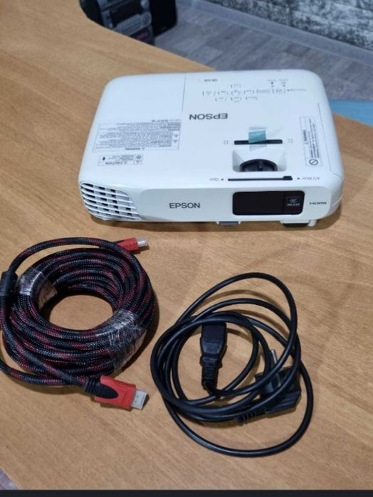 Parta stul proektor silvia doska admin stol kompyuter