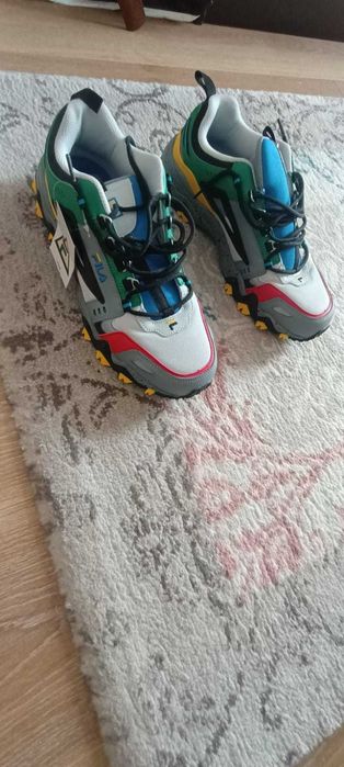 Adidași Fila bărbați noi 44