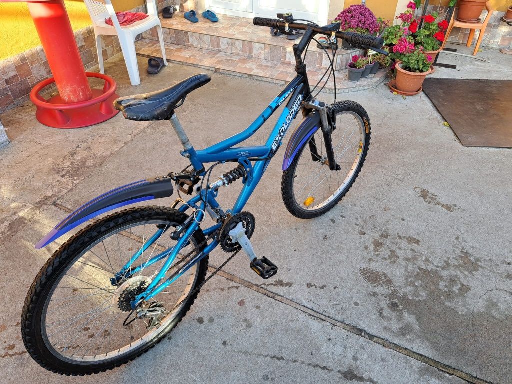 Bicicleta cu roti de 24 inch