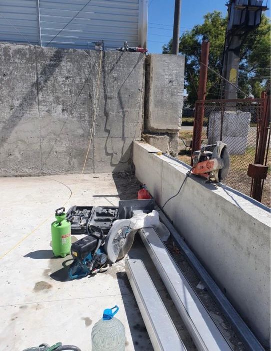 Demolari,taieri in beton,decopertam gresie,faianta,transport moloz!