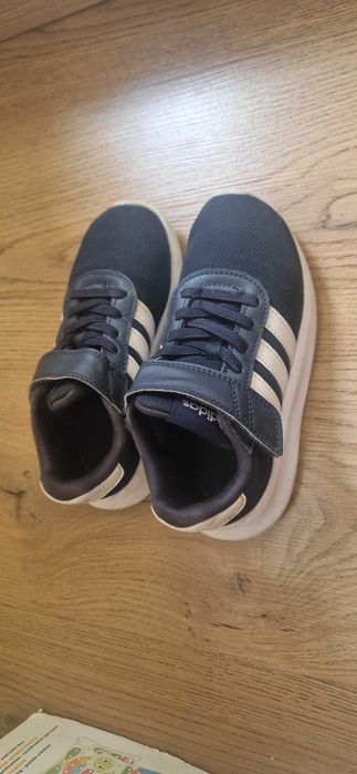 Маратонки Adidas за момче,размер 29
