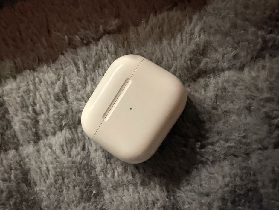 Кейс AirPods 3 , без ушей