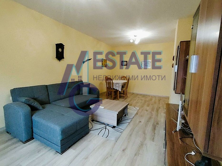 Стилно обзаведен тристаен апартамент под наем в жк. Възраждане,