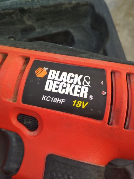 Винтоверт Black& Decker