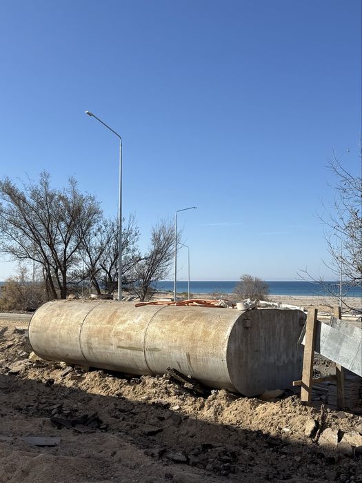 Емкость 7 куб продам.Стоит за городом