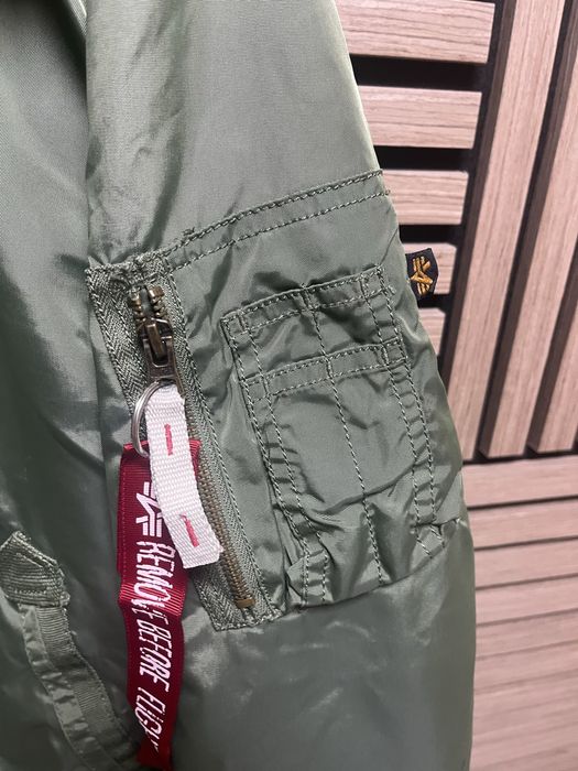 Alpha Indistries : Injector 3 Bomber Jacket - размер М / Оригинал