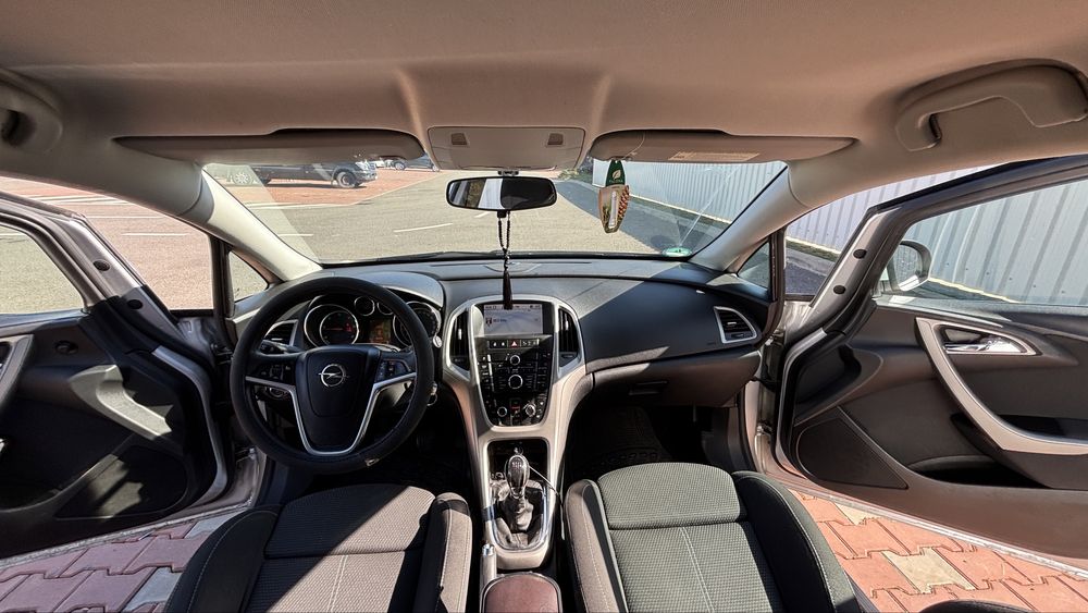 Opel astra J 1.7 CDTI