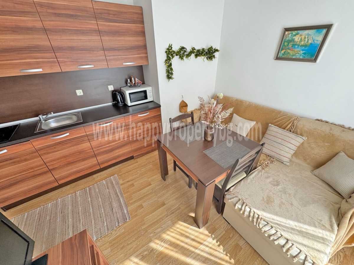 Продава се Двустаен апартамент в к.к. Слънчев бряг - 44 кв.м за 1591 €/кв.м - Снимка #2