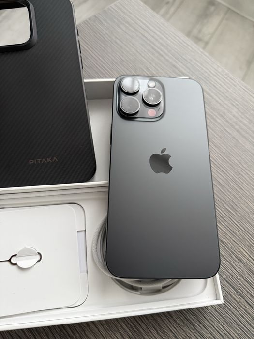 Iphone 15 Pro Max impecabil