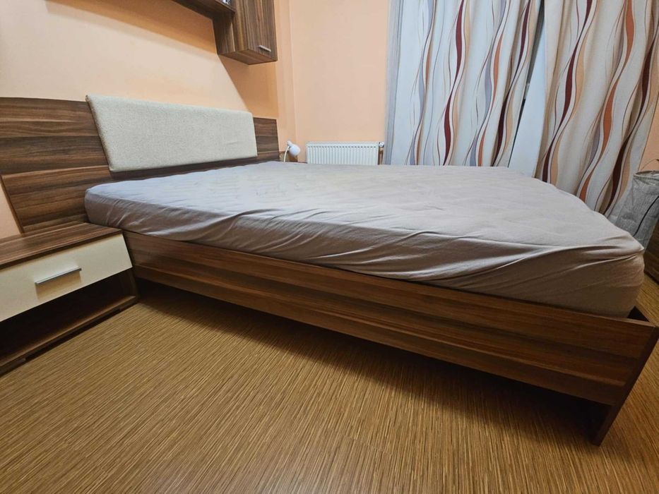 Комплект: Легло 160х200 (без матрак), 2 нощни шкафчета и скрин