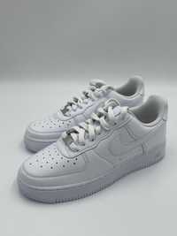 Nike Air Force 1 Triple White | 38 ; 38,5 ; 45,5 ; 46|