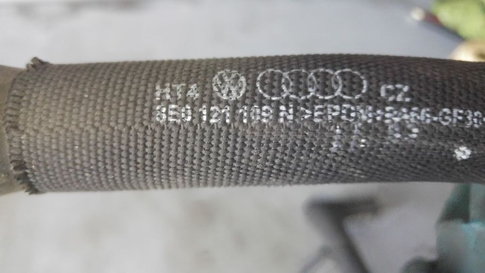 furtun apa audi a4 b7 3.0 tdi 8e0121109m
