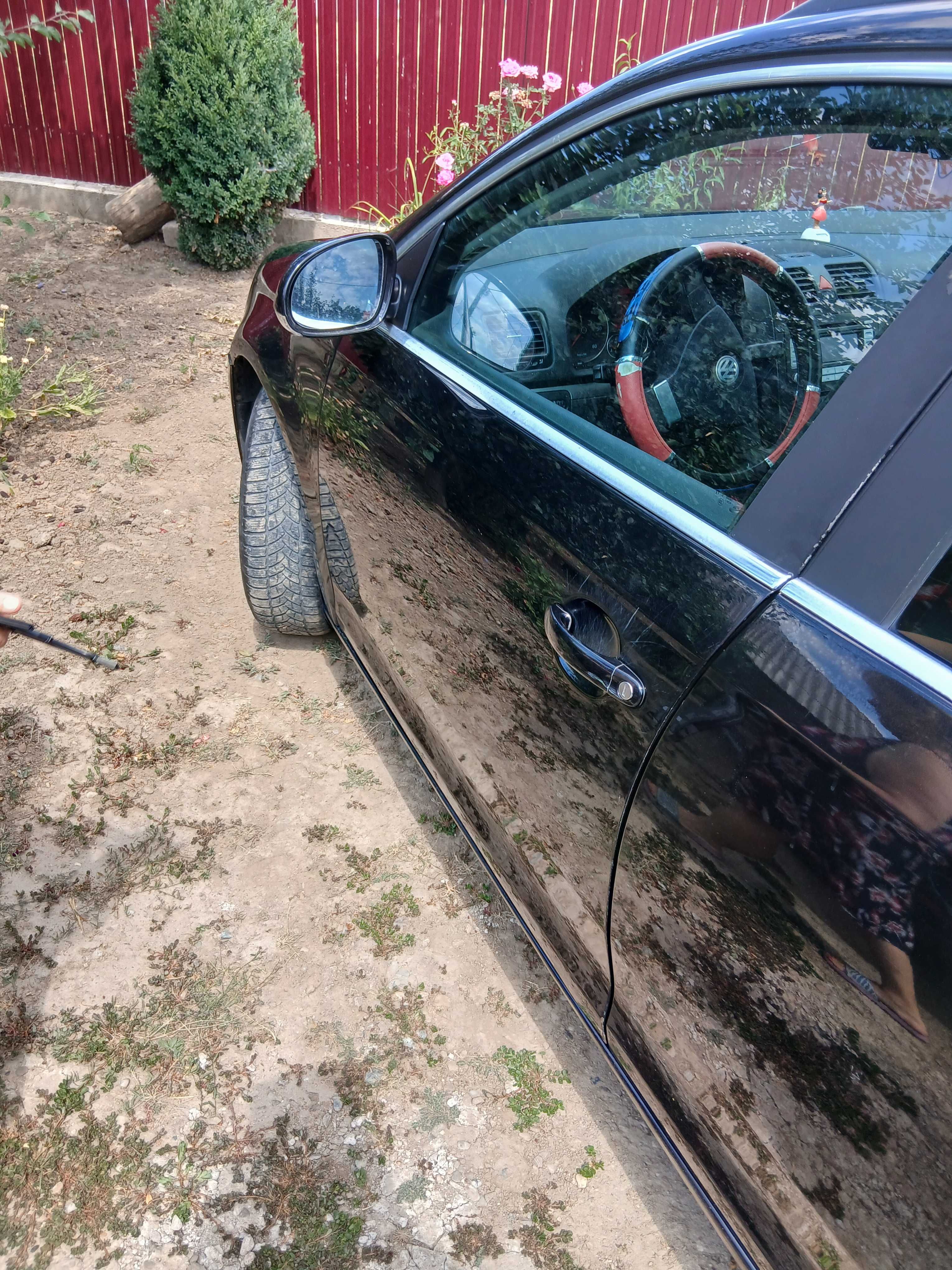 Se vinde golf 5 stare buna , masina personala acte la zi
