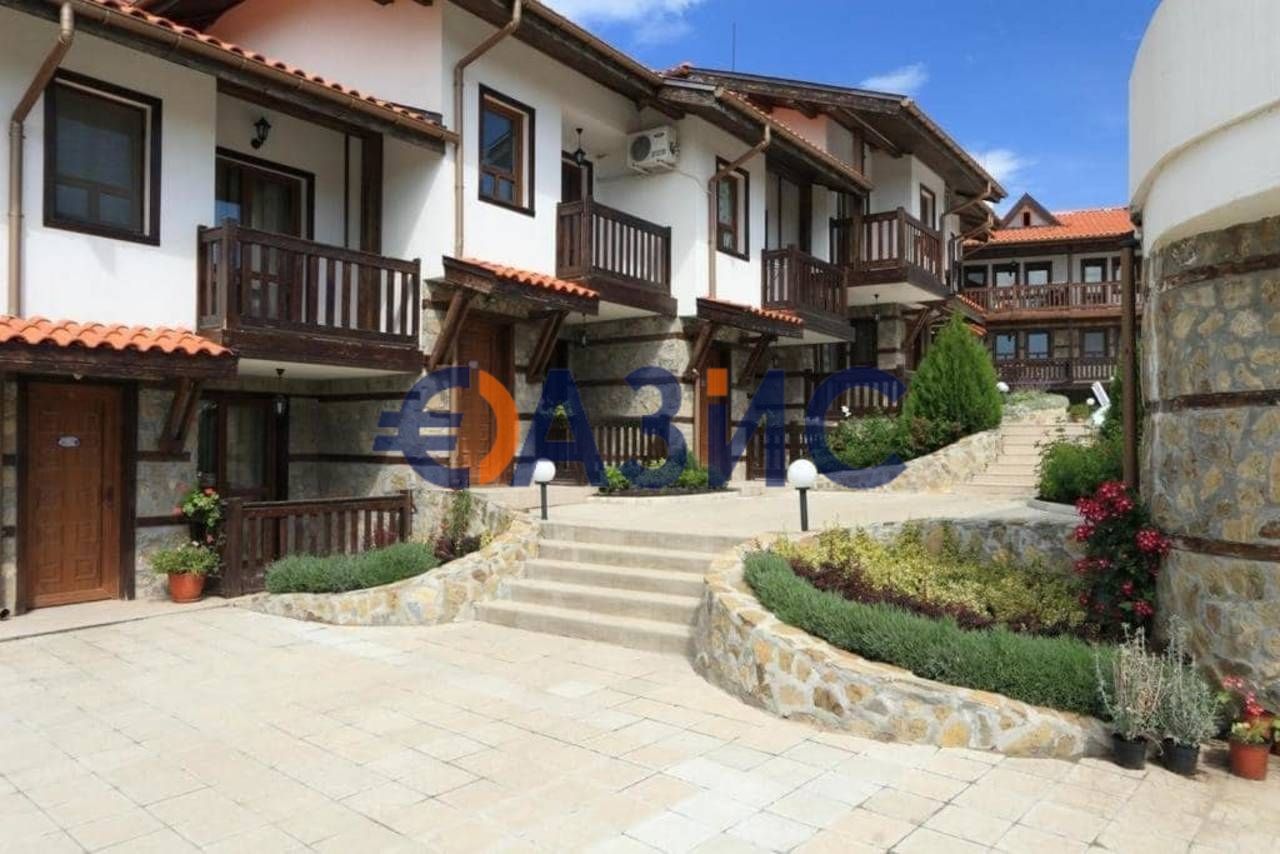 4-стайна къща в комплекс Pearl Plaza Villa, 170.77 кв.м., Созопол,