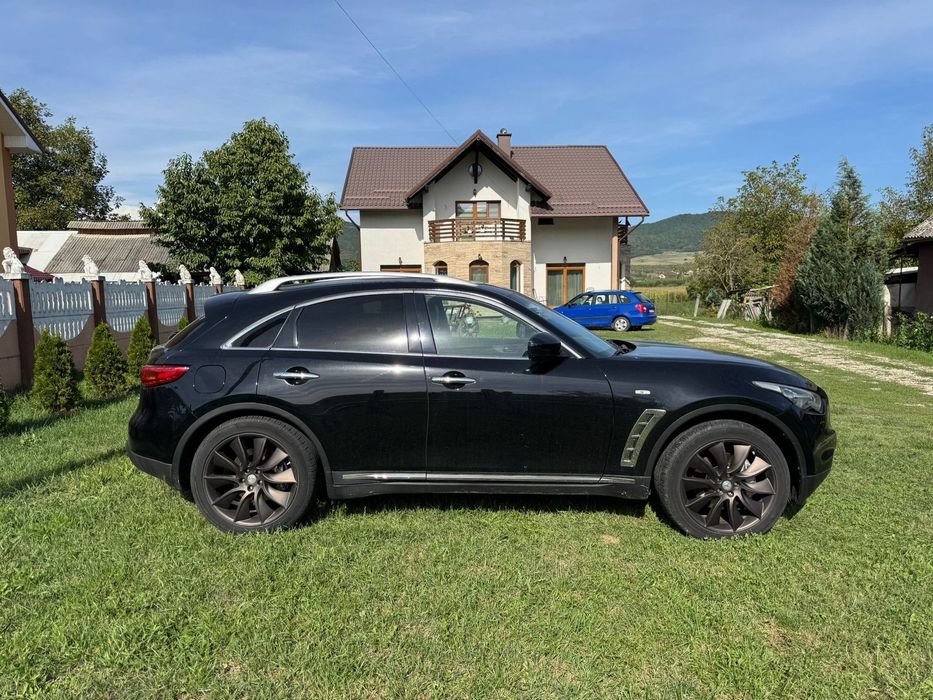 Infiniti FX 30