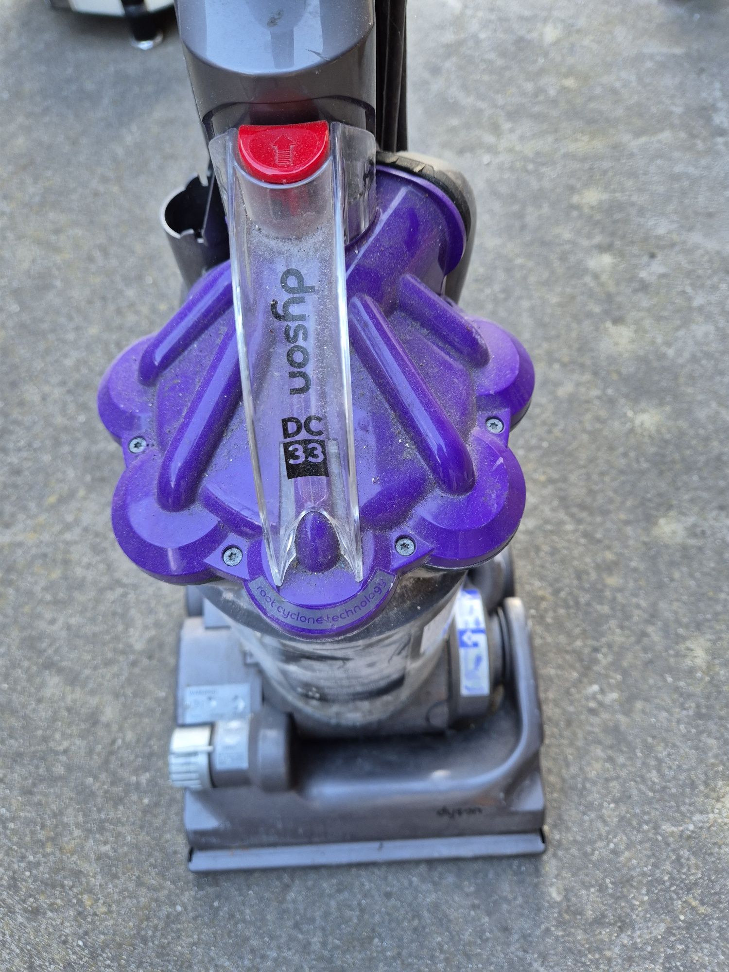 Прахосмукачка Dyson