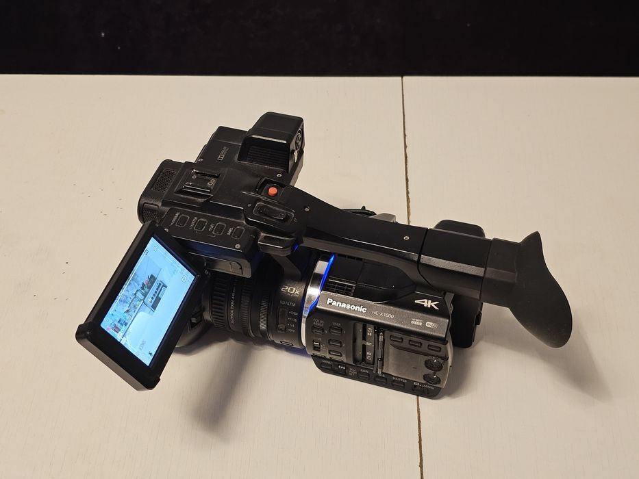 Panasonic HC X1000, camera video profesionala 4k ultra HD