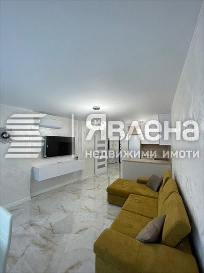 Новообзаведен апартамент с гледка море