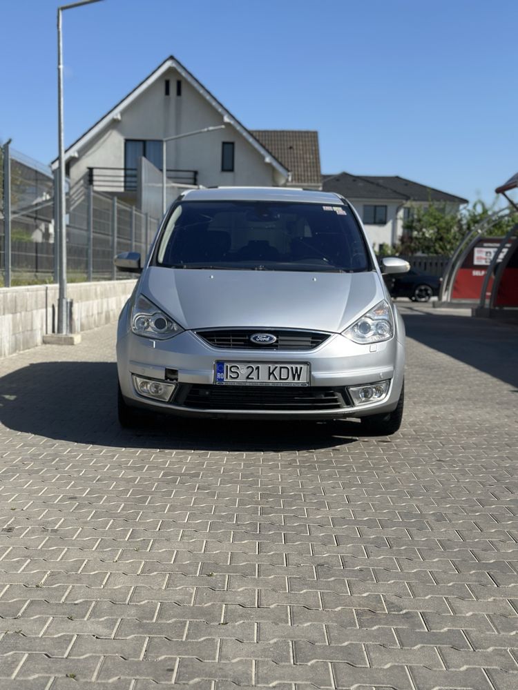 Ford galaxy 2.2 GHIA/Distronic/Ventilatie/7 locuri