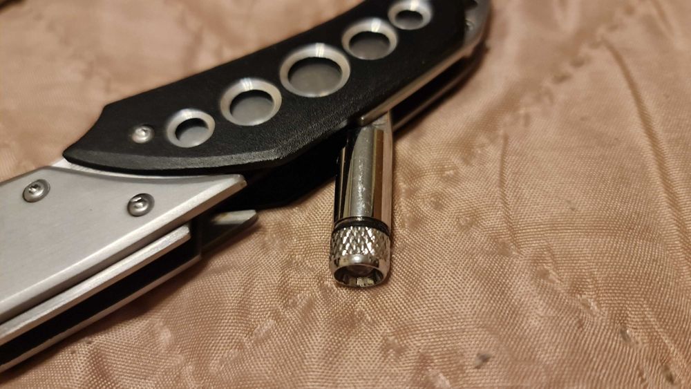 Ловджийски джобен нож