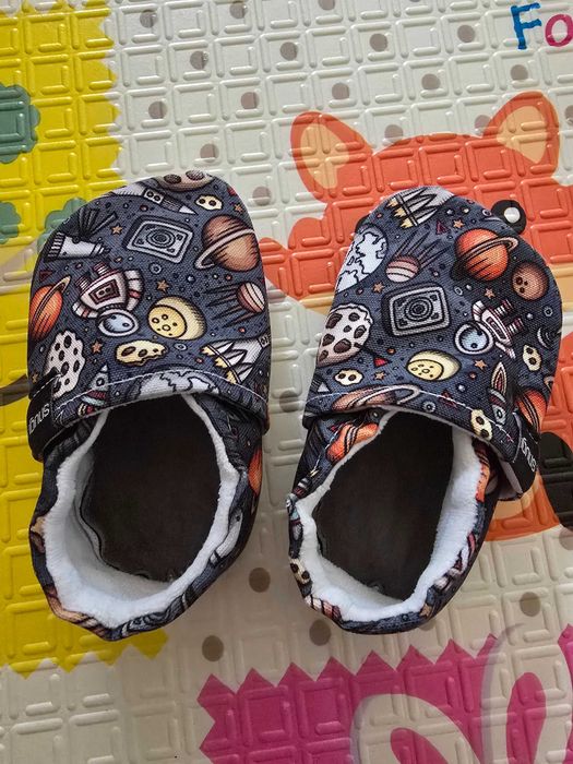 Боси пантофи SNUGI