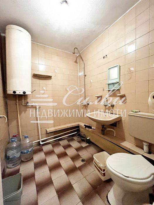 Едностаен РАЗШИРЕН апартамент - кв. Болницата!