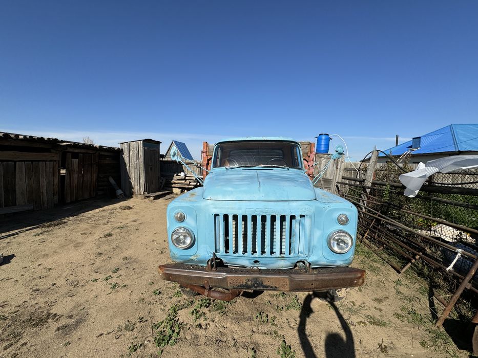 Продам 5201 самосвал