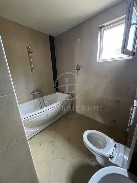 Продава се Многостаен апартамент в Пловдив, Център - 123 кв.м за 2025 €/кв.м - Снимка #7