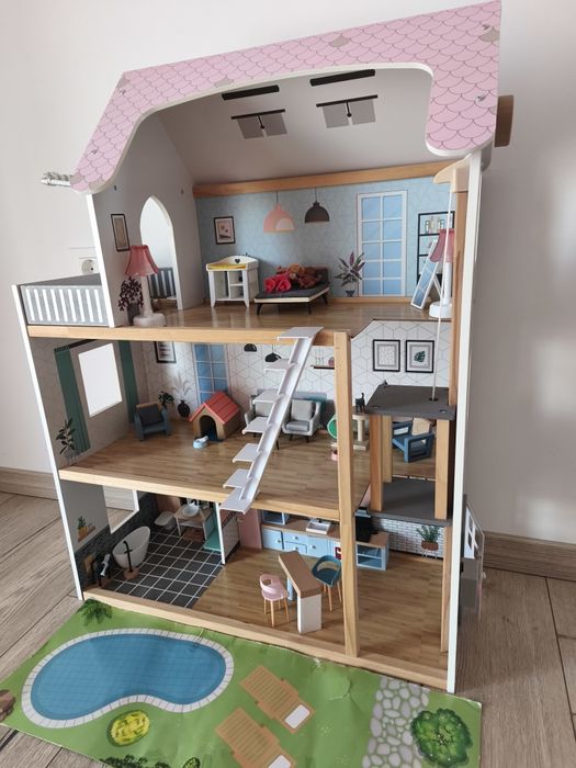 Căsuța de lemn copii