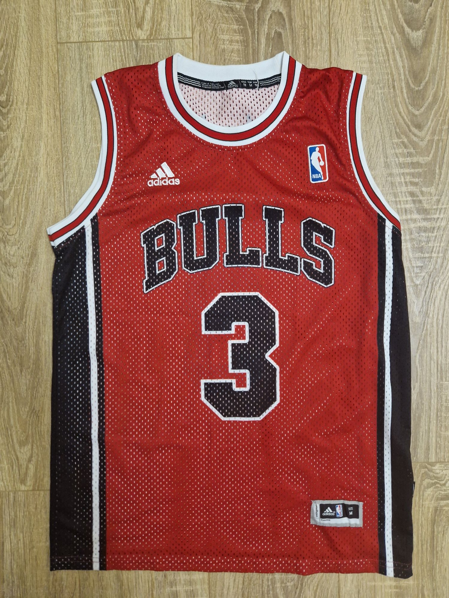 Chicago Bulls Dwayne Wade jersey