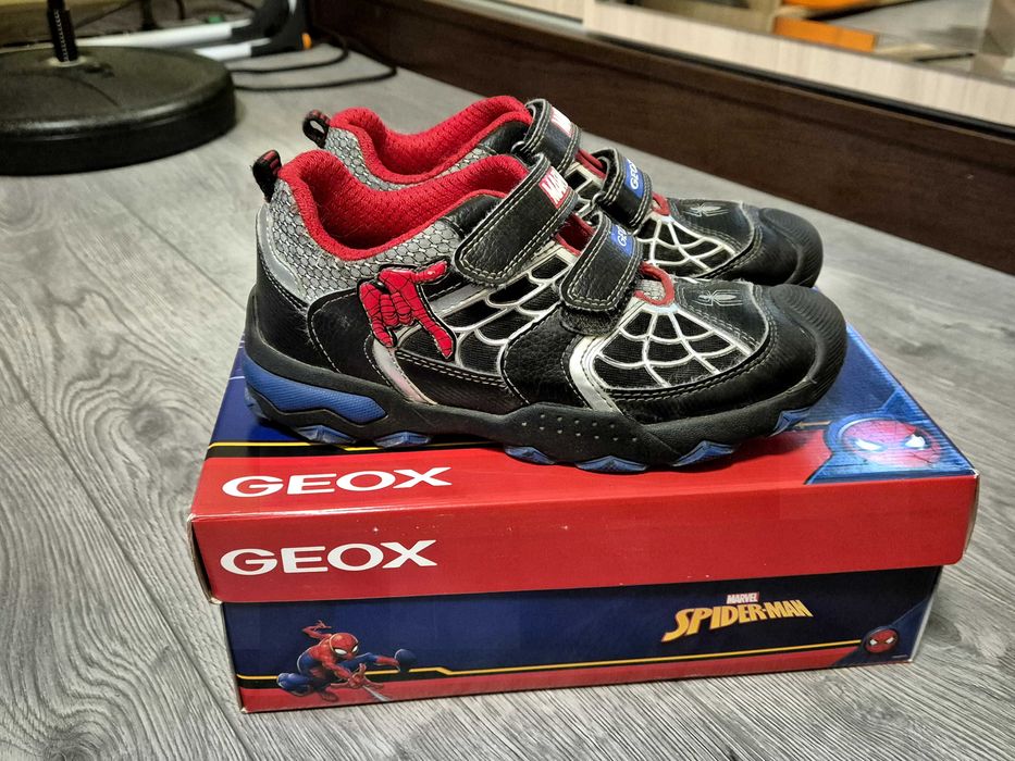 Маратонки, сникърси за момче, 34 номер, Geox,Salomon
