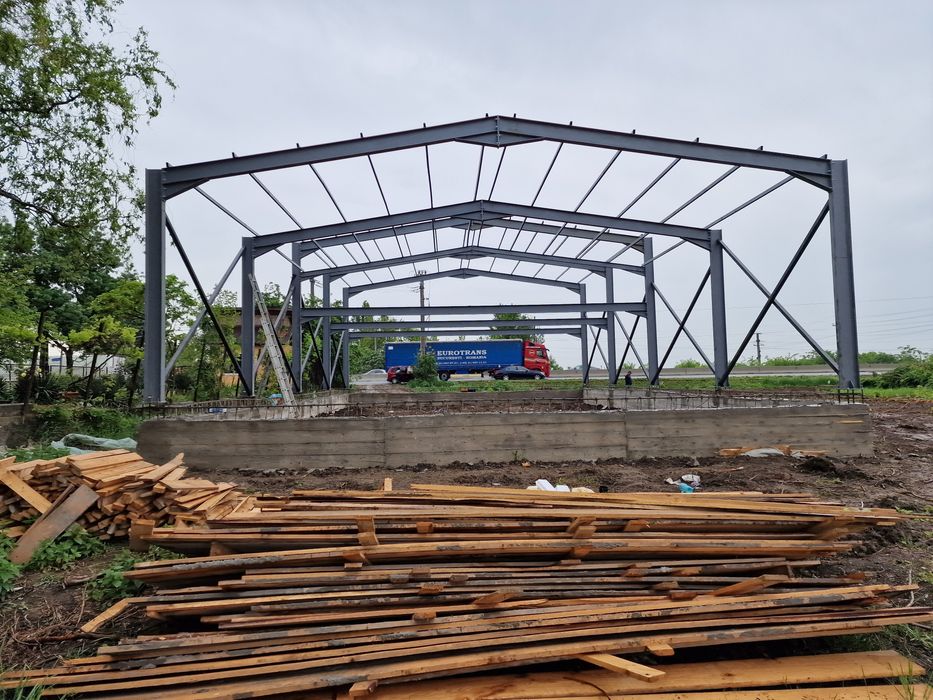 Vand hale metalice pe baza de comanda 
Acestea sunt pe diferite dimens