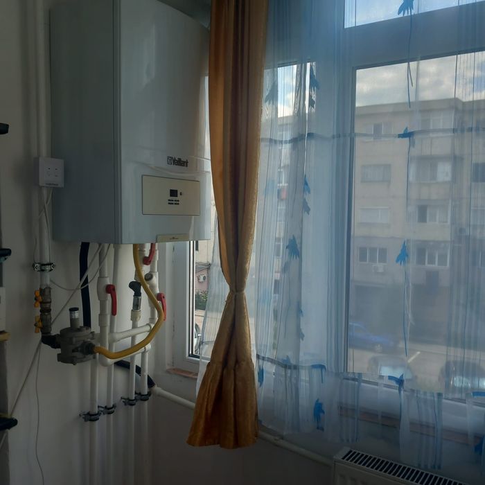 Apartament cu două camere în Rovinari